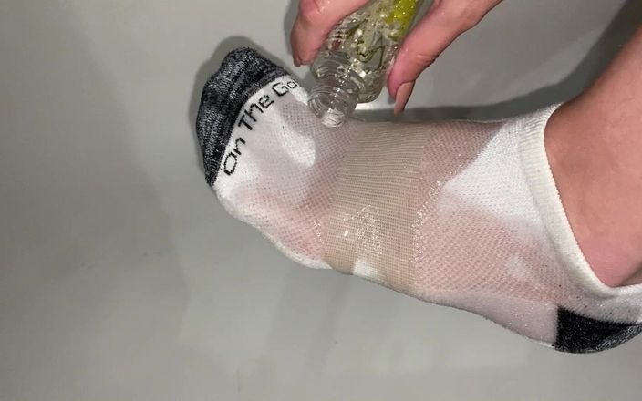 footivities: Massaggio con olio per il piede in calze a caviglia