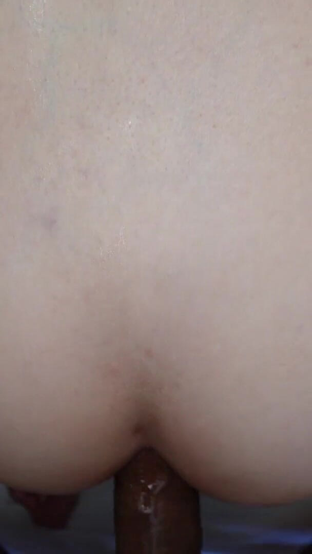 Cute Asian Trans GF Riley Ivy Gets Fucked Before Ball Game (Andre Stone trans)