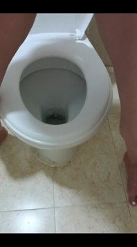 Dessperate Pissing