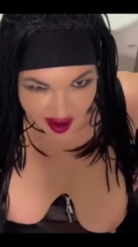 Sexy MILF