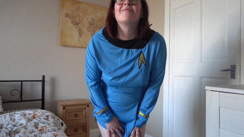 Littlevixen: Стриптиз у косплей-уніформі медсестри Star Trek