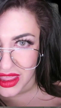 Domination de la patronne sexy, coaching masturbatoire, taquinage par ta maîtresse latina