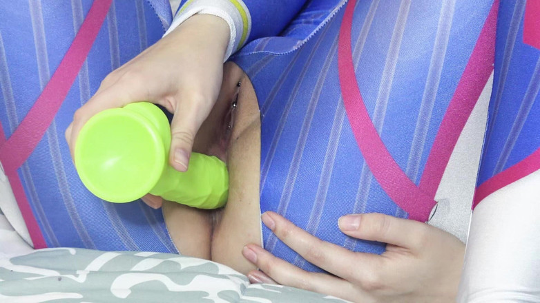 LustfulGeeks: D.va 관능적인 애널 자위