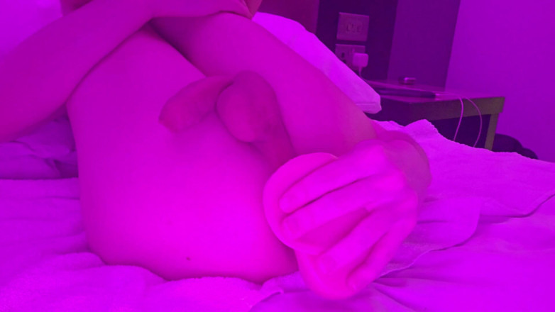 NoFaceB0y: Teen Being a Slut with His Boy Pussy