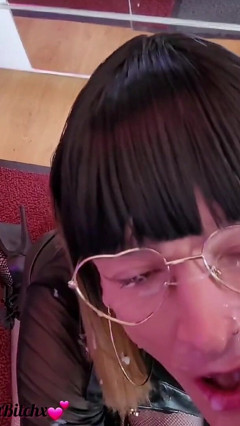 Vanessabitchx La Vidangeuse De Bites Superbe Salope a Sperme Cumslut Bonne Ejaculation Faciale. Parischiennetrv. Prod 91