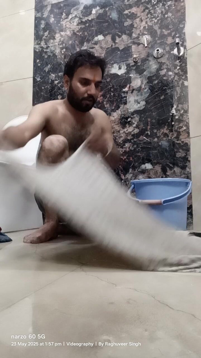 Rajasthani-old-lover: Show de masturbation avec un indien sexy