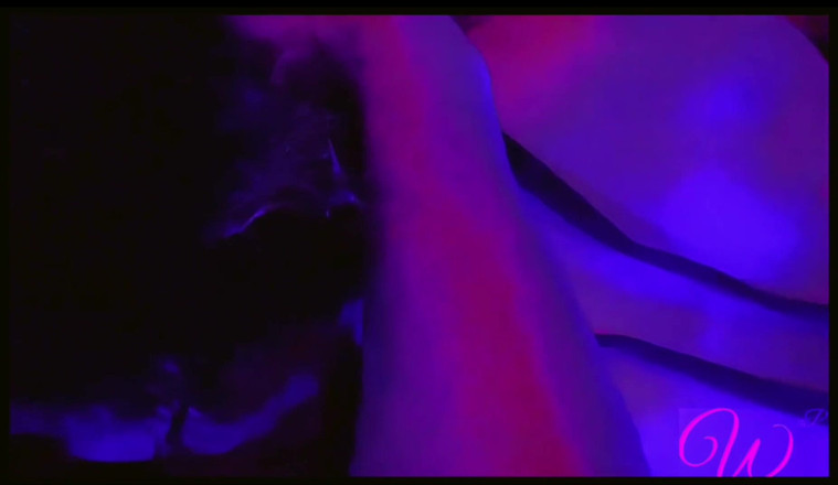 Whos nxt production: Submissa TS Recebe Pau Em Uma Conexão Tarde Da Noite