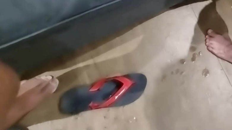 Minhaesposaparaoutro: Жена Из Рабуды Выпрашивает В Мехе Член Голубя, Пока Рогоносец Наслаждается Просмотром - Без Презерватива!