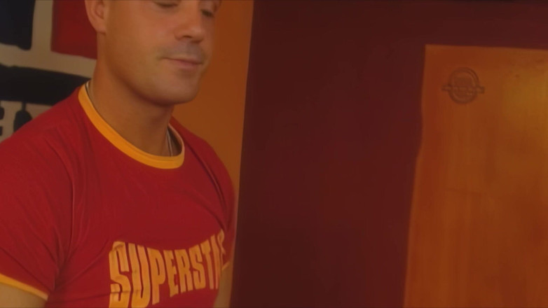 EroticPlanet XXX: Rakaman dekat panas menjolok pepek dan mengusik pantat