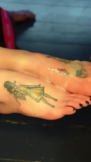 Adreena Winters: Foot Cuck Cumpilation