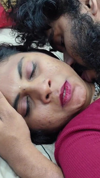 Hot Neck Kiss Finder Lick with Pussy Rub