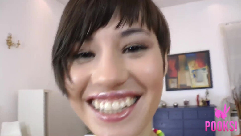 Pooksi: Full Video! Hot short haired brunette Michelle B gets super...