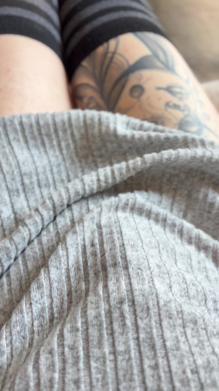 Kinky Princess: Femboy si hraje se svým malým ptákem