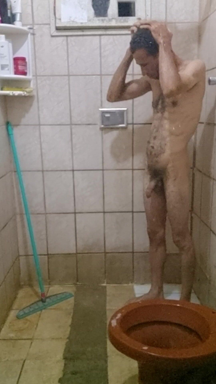 osmar1221: Me Taking a Shower with a Hard-on and Jerking off...