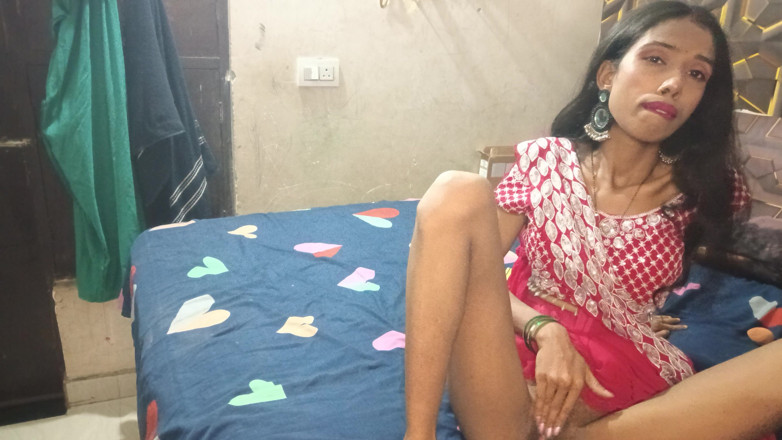 Truefuker: Bhabhi-ji se fait baiser dans son nouveau sari