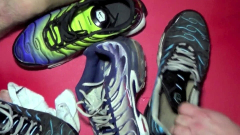 MALIK THE ARAB FUCKER XXL: Scopata con sneaker dall'amico 2 badboy di Malik