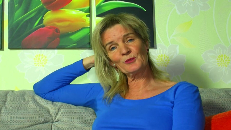German's Fat and Old Ladies: She Is German Granny in Black Lingerie Who Likes to...