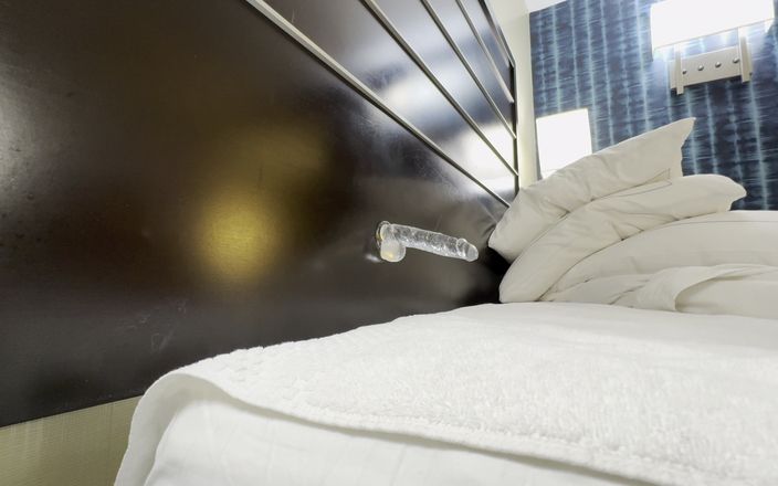 SissyHousewife: Panna Sissy Hospodyňka poprvé šukala s robertkem