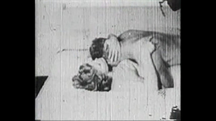 Vintage Megastore Full hd: Puas dengan orgasmenya