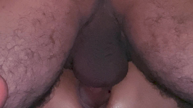 Jollyfuckingoldman: A milf ao lado abre as pernas parte 13