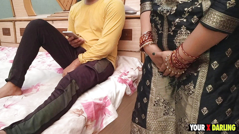 Jony Darling: Tôi đã làm cho bà dì vui vẻ bằng cách móc...