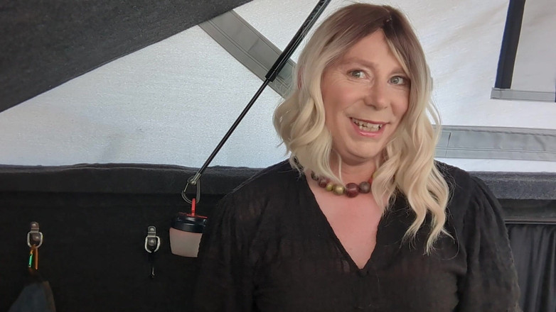 Nikki T Gee: Nikki Still on Tour