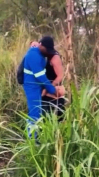Worker Fucks in the Bush Strangers