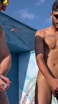 2 Straights Jerking off in the Pool