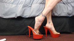 Abby Anna: Hra s červenými podpatky