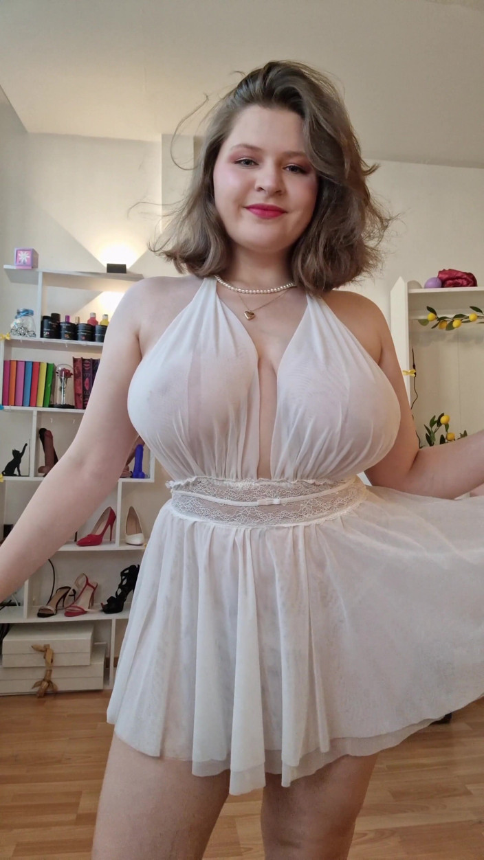 Tina Angel: Kurviga Marilyn Monroe dansar för dig
