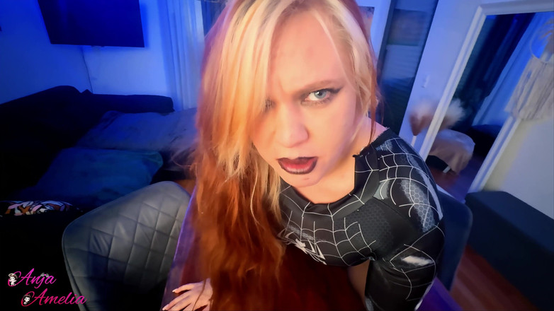 Anja Amelia: Spider girl dipake habis-habisan - dobel penetasi, tamparan pantat &amp; kehilangan kendali