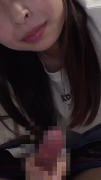 Petite cute angels 4 ragazze stragrandemente carine filmate in pov, pompino e sesso!