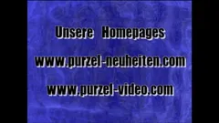 Curve tinere excitate se masturbează în dormitor, film complet în HD