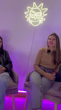Conociendo a Scarlett e Chanel