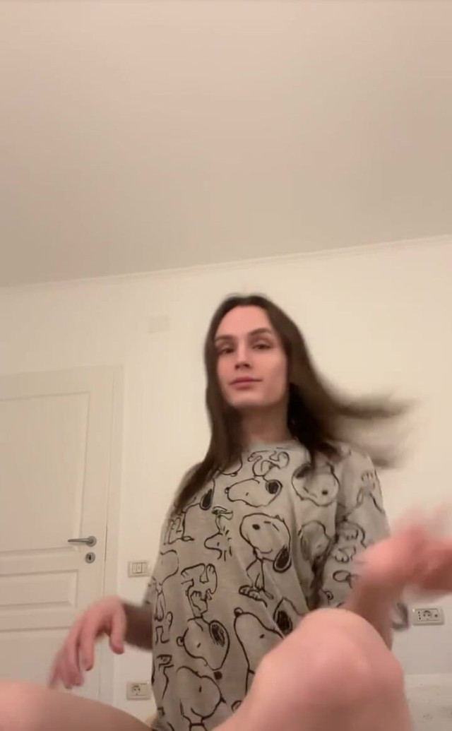 Any Curious Guys Willing to Taste Sweet Girl Cum? (TS Kylie Star)