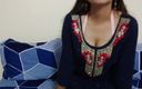 Saara Bhabhi: Saarabhabhi66を誘惑して彼女に長いクソの準備をしてもらうためにインドのクローズアップの猫を舐める、ヒンディー語ロールプレイHDポルノビデオ