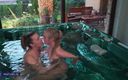 Mature NL: स्विमिंग पूल में मस्ती कर रही दो कामुक लेस्बियन