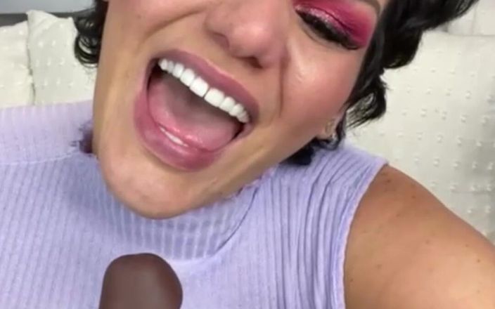Angelina Castro: Angelina Castro बड़ा काला लंड लंड हिलाने के निर्देश