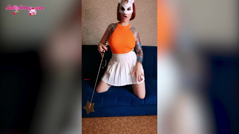 Katty Grray: Kelinci yang sangat seksi membelai dirinya sendiri dan membawa hingga...