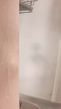 Mature Transcock-washing in the Shower