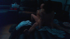 Badfreakycouple: 疯狂的饥渴熟女骑乘鸡巴并潮吹