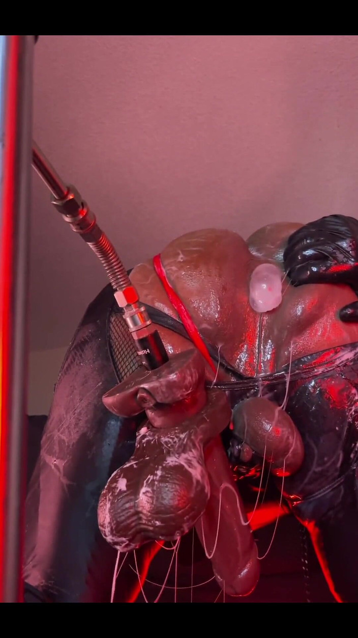 DipsoDeep: Kongkek berkrim yang sengit di mesin punggung - gelembung ternganga dan...