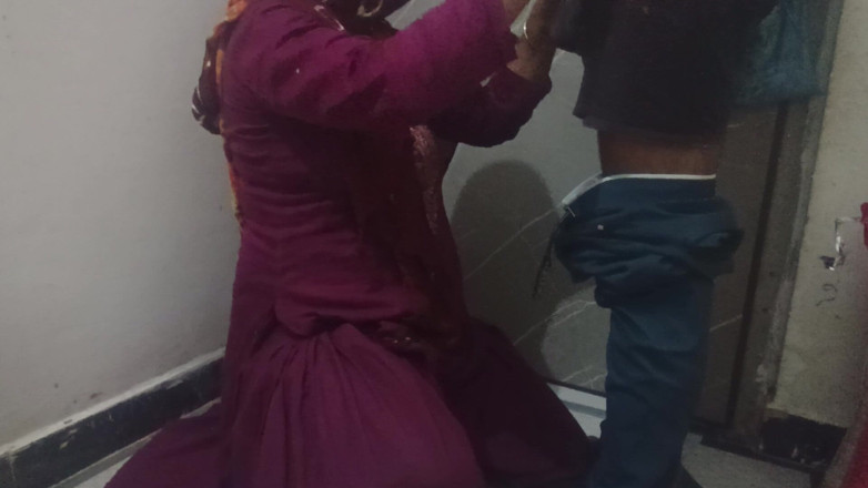 Bhabhi UP: Yenge ji'nin harika sikişi ve sakso