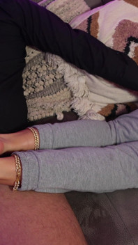 Długie Paznokcie Footjob Po Pracy: Blond MILF Spust Na Podeszwach W 4K