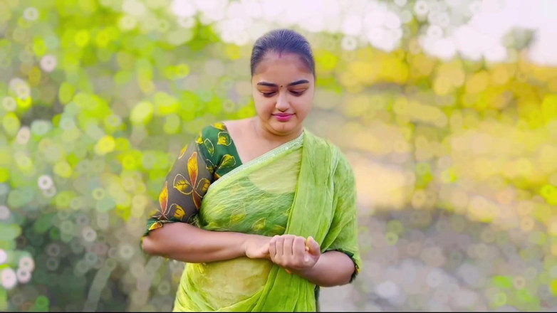 Your_aisha: Kakak ipar india nyepong kontol devarnya dan ngeliat kontolnya sampai...