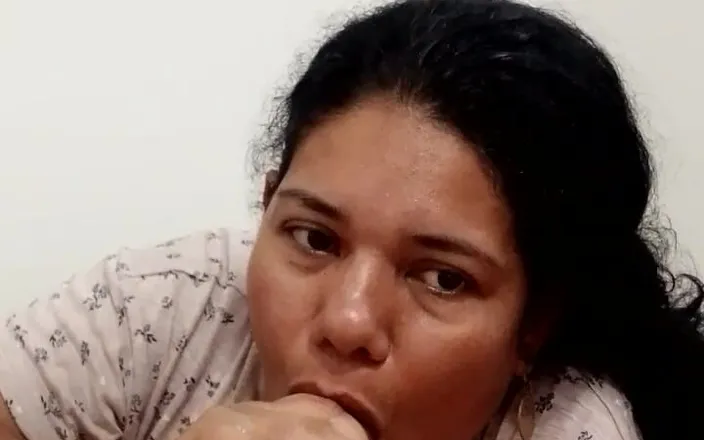Valkyrieandluigy: Latina Wife Sucker