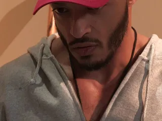 Entrenador folla pervertido toalla boy en vestuario - FalconStudios