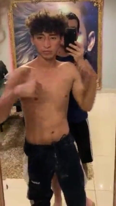 The Substance: Bagno caldo! Di 2 Latini curiosi finiscono in anale profondo con...