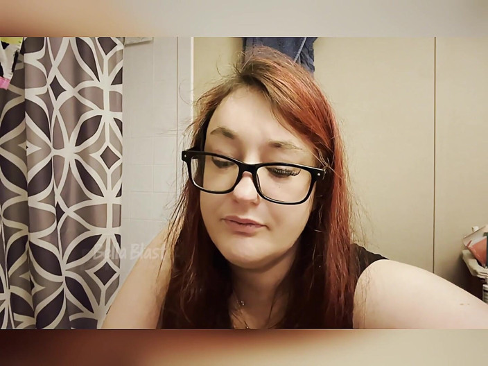 BellaBlast: Toilet Fart Compilation 3 by Bella Blast