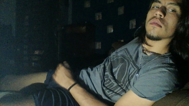 AlexAlejandro13: Questo ragazzo ha bisogno di una buona pagliua
